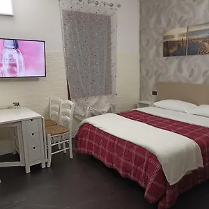  Appartamento Di Garda, Peschiera, Gardaland Italia